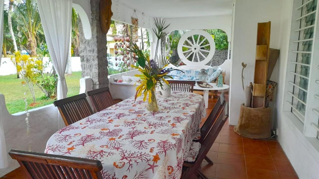 Maison Amantine آنس رويال المظهر الخارجي الصورة